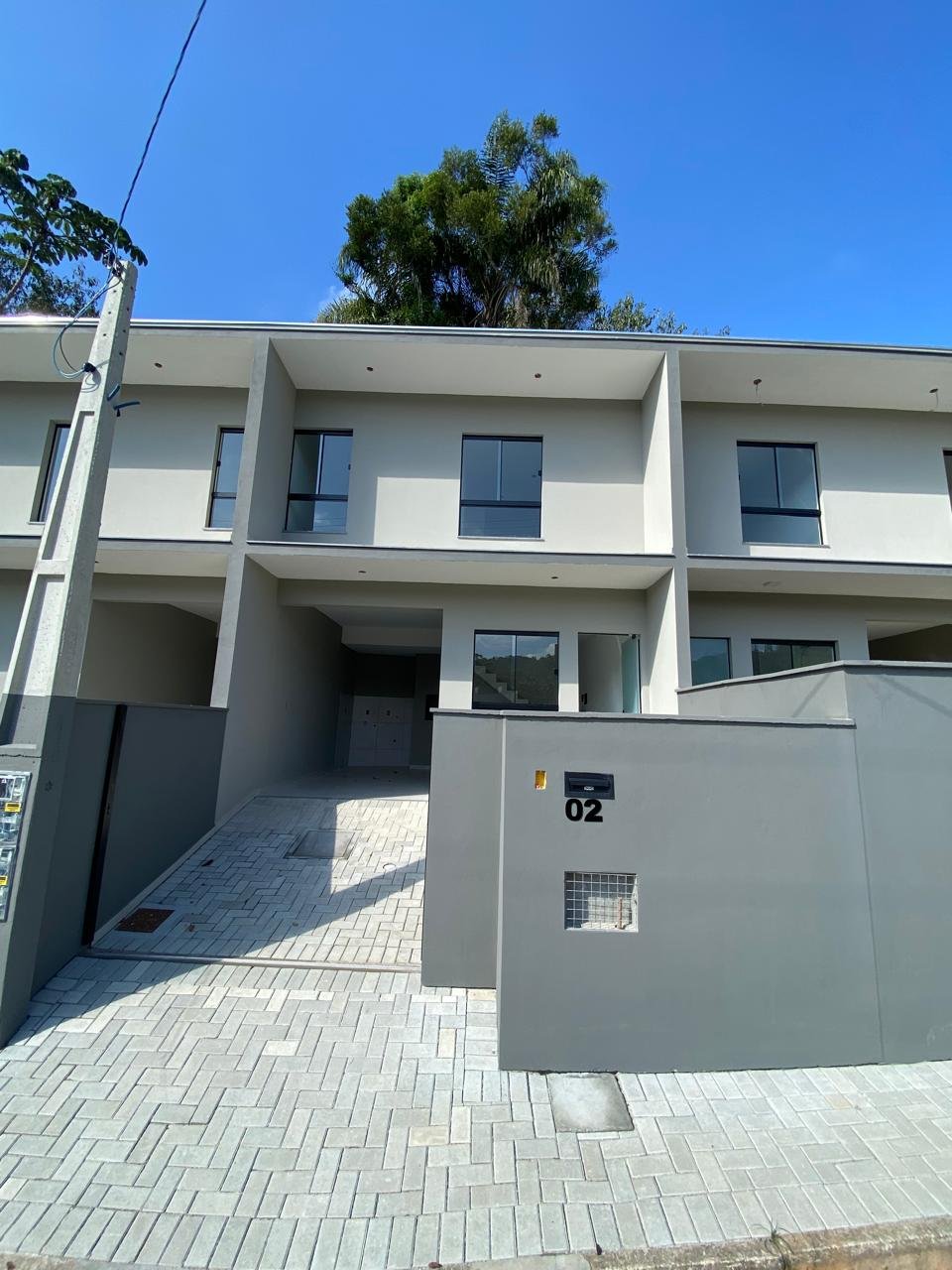 Sobrados — obra entregue pela BS Back & Souza